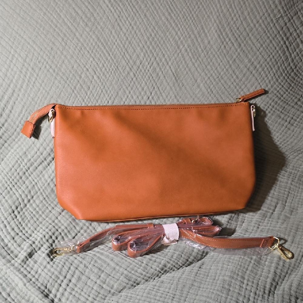 Steve MaddenElegant Tan Leather Women's Bag, NWOT